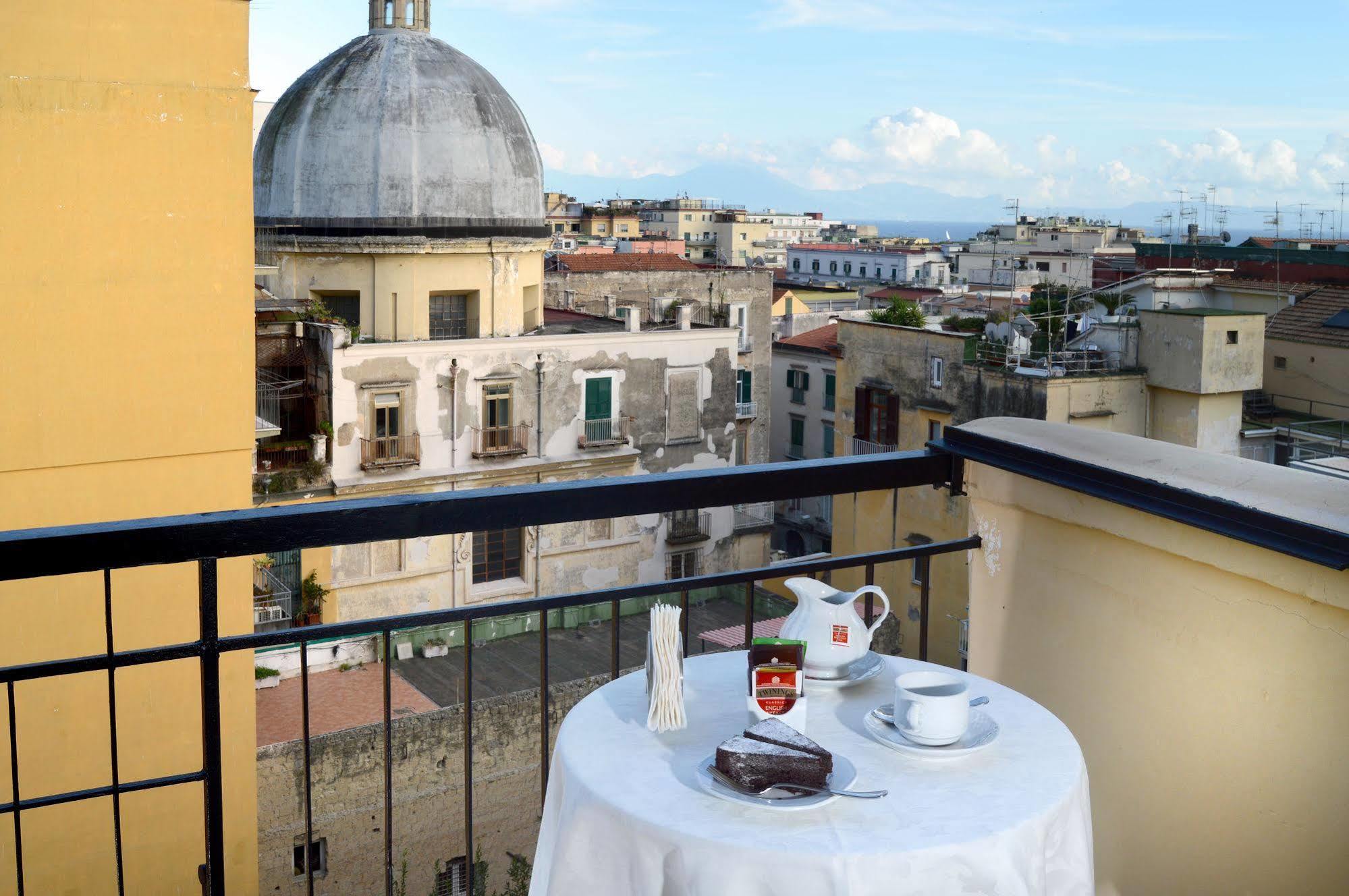 Pinto-Storey Hotel Napoli Eksteriør billede