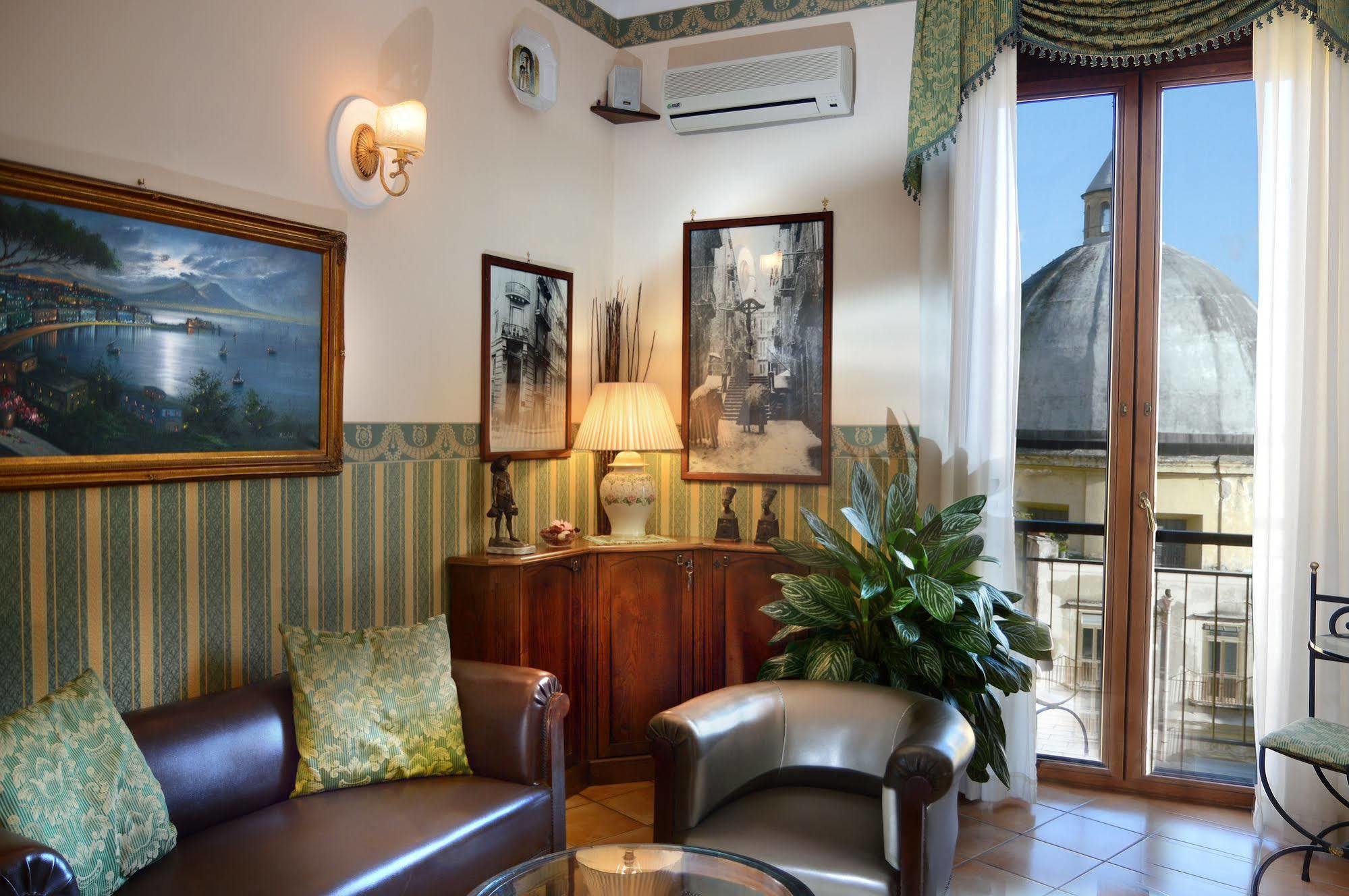Pinto-Storey Hotel Napoli Eksteriør billede